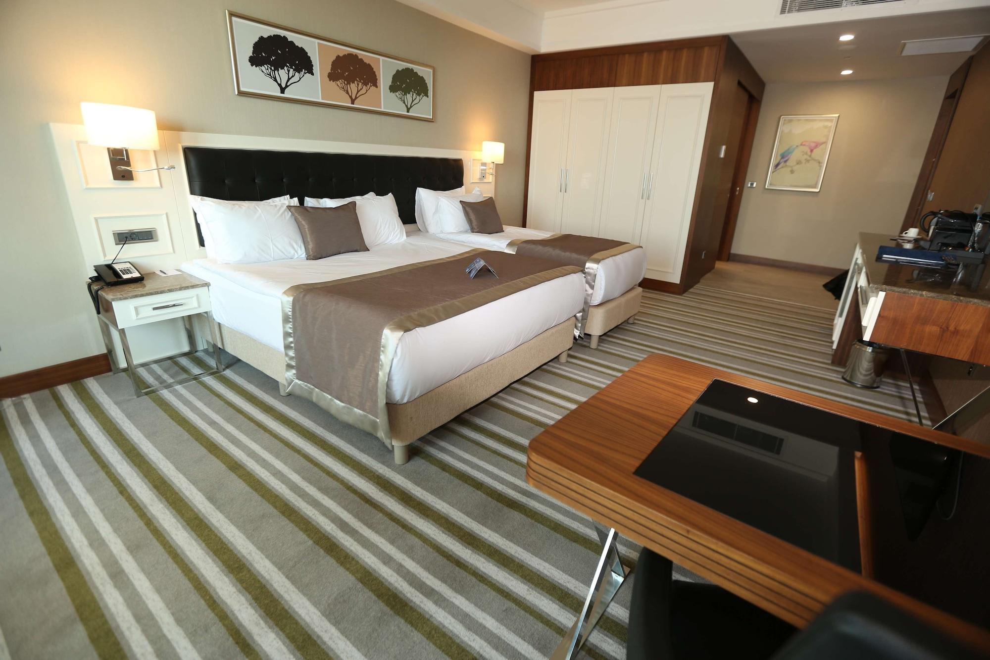 Radisson Blu Hotel, Diyarbakır エクステリア 写真